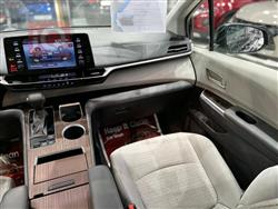 تويوتا سيينا